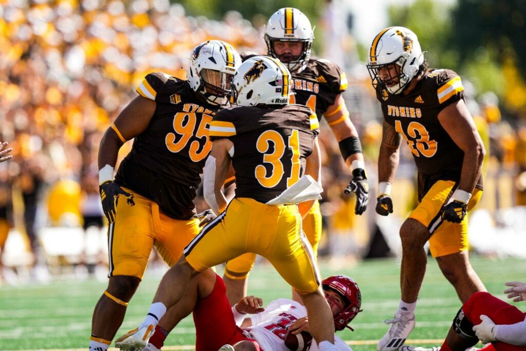 Wyoming Hosts Colorado State for 115th Border War
