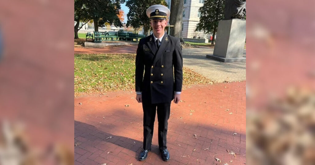 Green River Grad to March for Navy During “America’s Game”