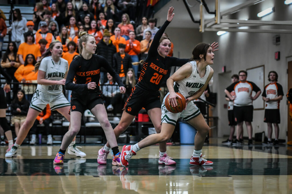 Sweetwater County Girls Basketball Coaches Give Insight on Upcoming Season and Rule Changes