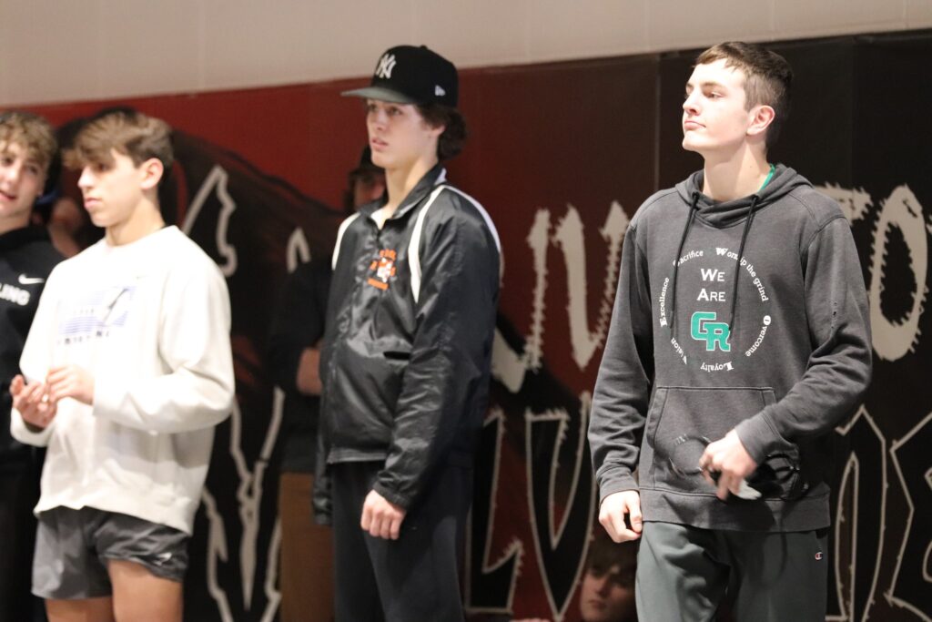 Wolves and Tigers Finish Top Five at Ron Thon
