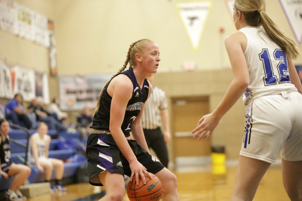 Top Ranked Lady Buffalos Fall while Boys Hold off Eagles