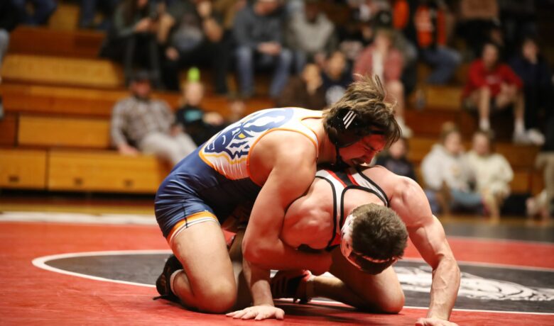 Western Wyoming Wrestling Hosts Snow College