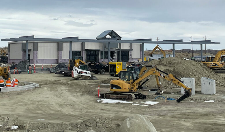 A New Convenience Store in Conversation