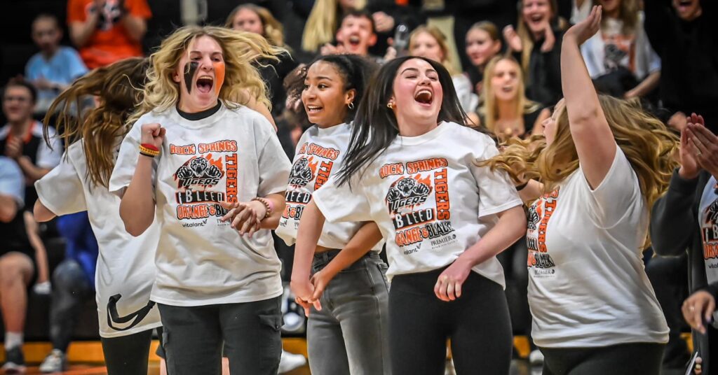 RSHS Wins Blood Drive Against GRHS, Both Schools Split the Basketball Games