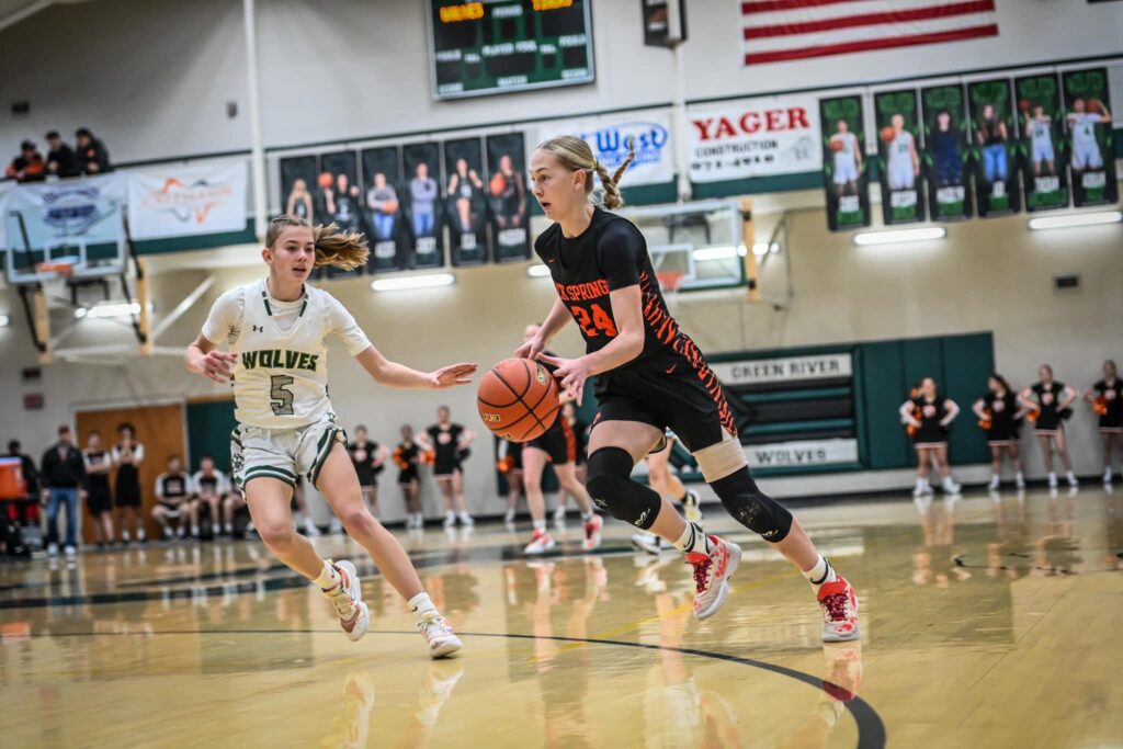 Rock Springs Girls Punch Their Ticket to State