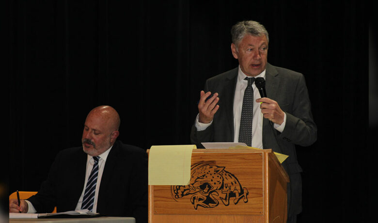 Presentation Introduces Junior High Students to Legal System