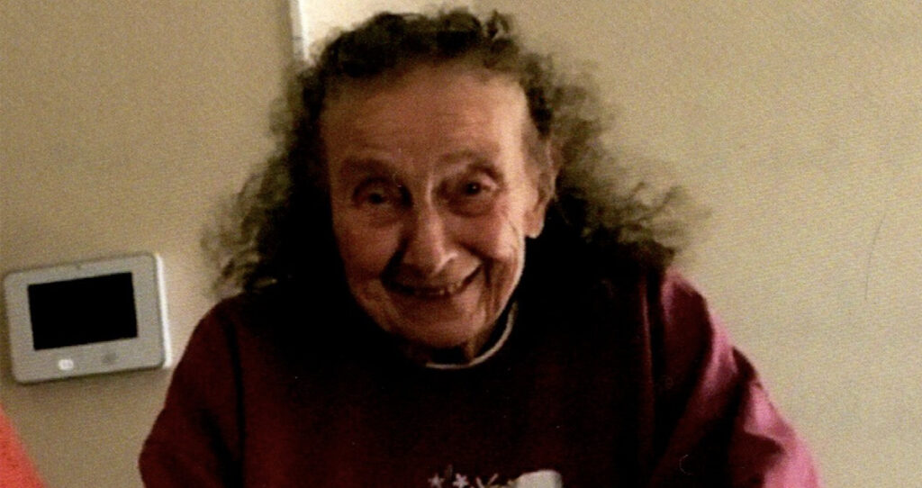 Alice (Seneshale) Hindman (October 6, 1926 – April 16, 2024)