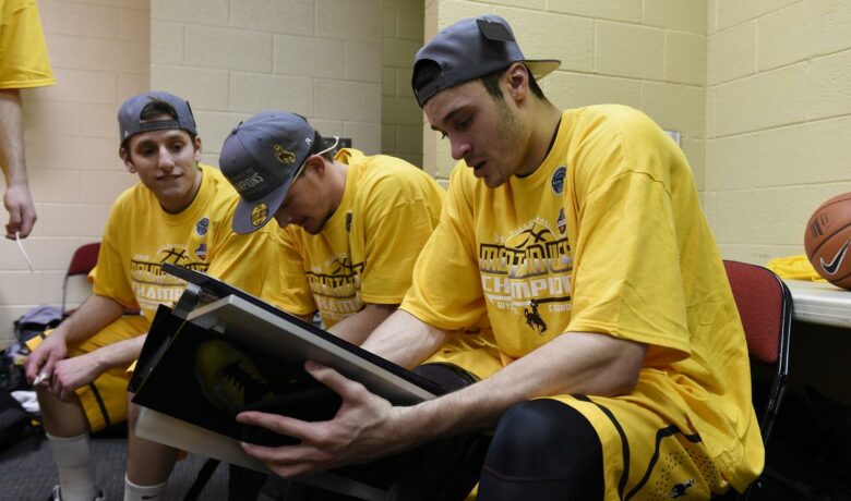 Wyoming Alumni Nance and Maldonado Gear Up for Postseason Basketball