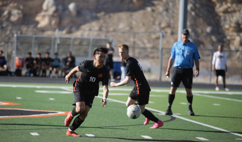 RSHS Softball and Soccer Host Highly Ranked Opponents