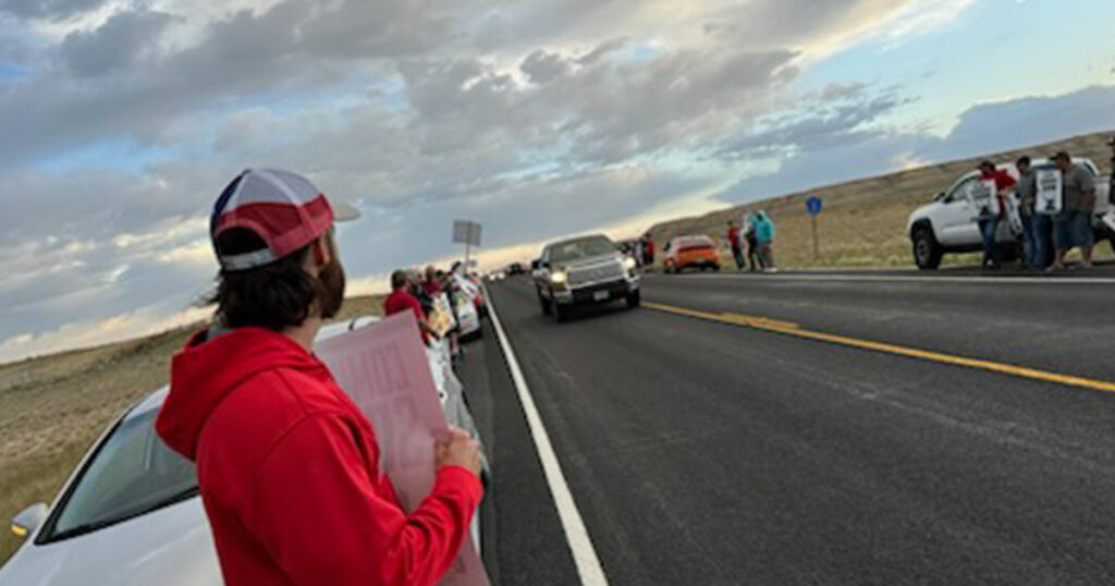 USW Members Show Support Outside Genesis Alkali Friday