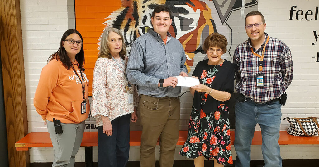 Two RSHS Grads Receive Larry Gessner Memorial Scholarship