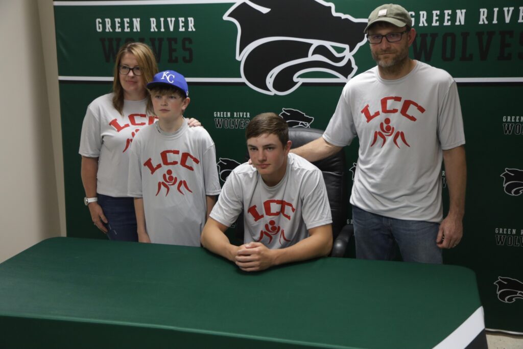 GRHS Wrestler Spencer Wright Commits to LCC