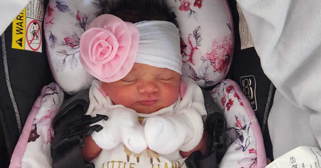 Birth Announcement: Iris Sioux Upton