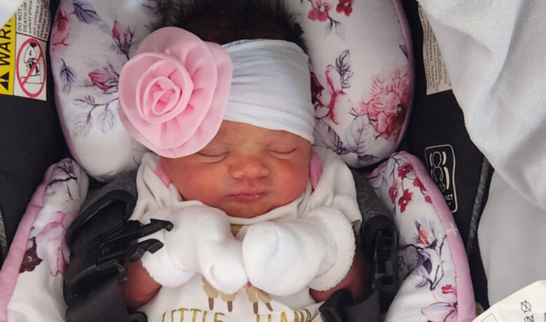 Birth Announcement: Iris Sioux Upton