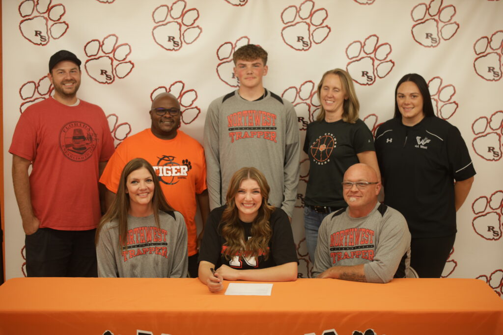 Rock Springs’ Sydnee Harris Signs with Northwest College