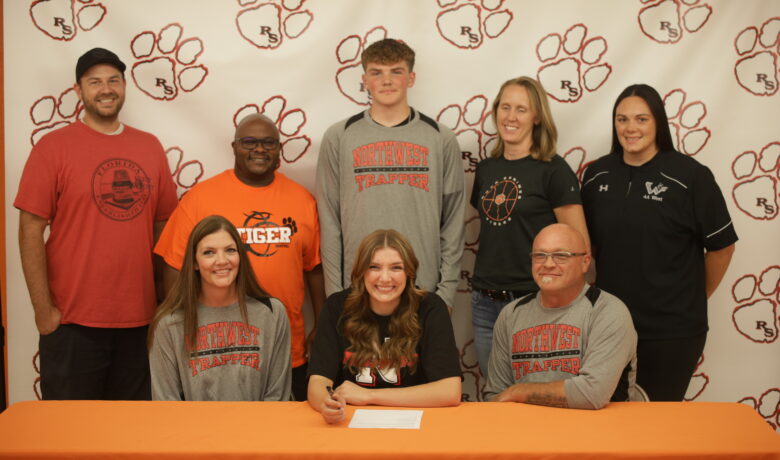 Rock Springs’ Sydnee Harris Signs with Northwest College