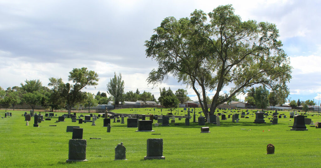 Proposal Allowing Leashed Pets in Cemetery Fuels Discussion