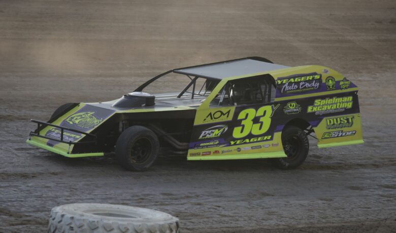 Final Weekend of Racing at Sweetwater Speedway to Crown Track Champions