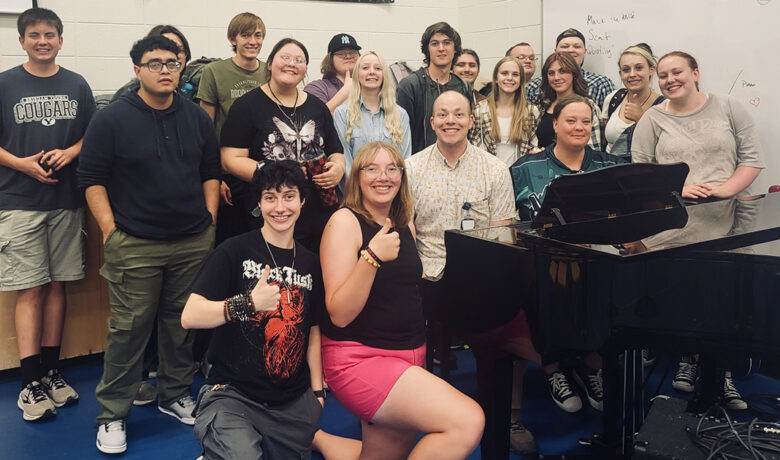 RSHS Tiger Choir Receives New Piano