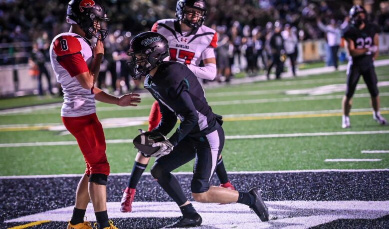 Wolves Secure First Win with 28-15 Victory Over Rawlins