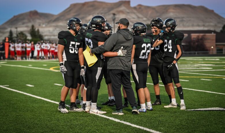 Wolves Fight Hard in Final Game Against Top-Ranked Star Valley