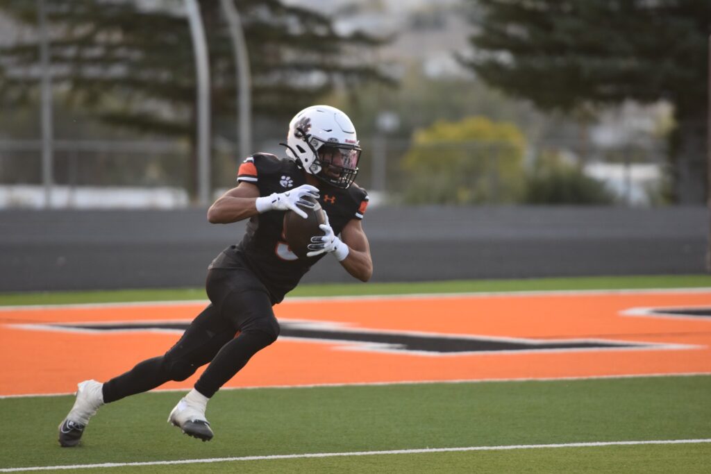 Tigers Start Strong but Fall to Top-Ranked Sheridan in Casper