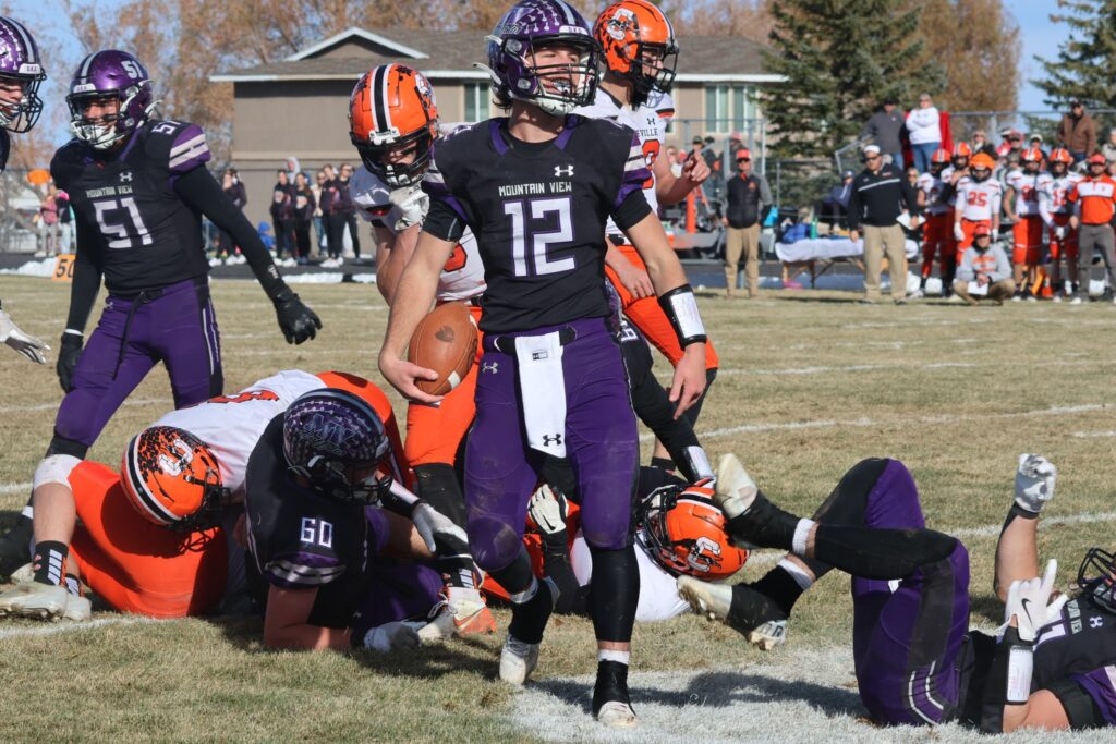 Mountain View Buffalos’ Season Ends with Tough 40-14 Loss to Cokeville in Semifinals