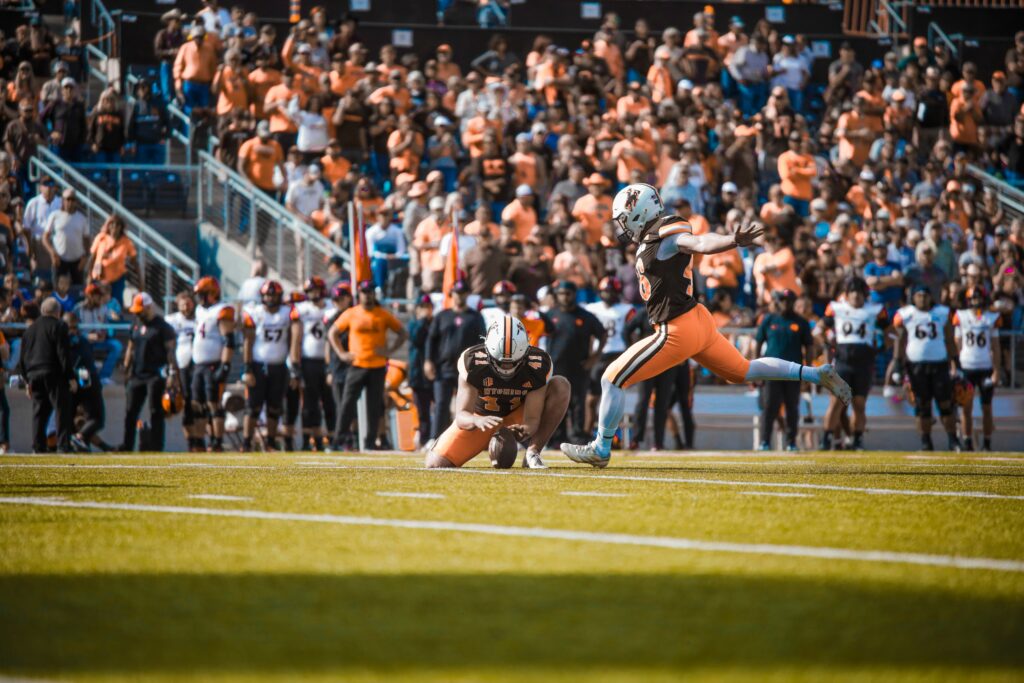 Wyoming’s Anderson and Suiaunoa Earn National Recognition; Hoyland Nominated for Burlsworth Trophy