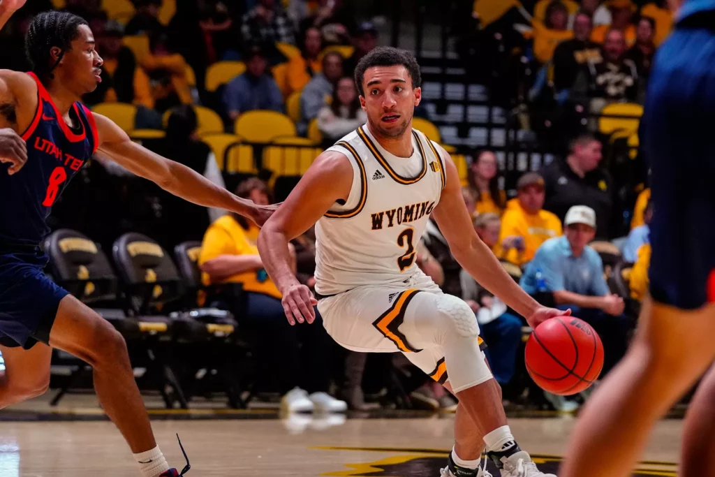 Wyoming Basketball: Cowboys Dominate Utah Tech; Cowgirls Fall Short at Gonzaga