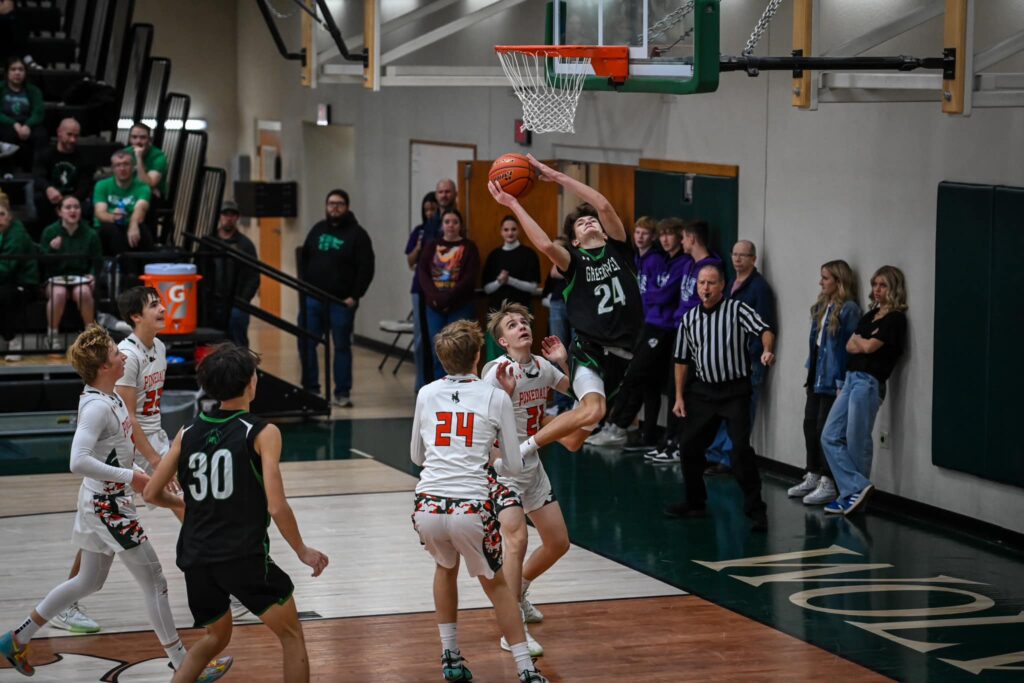 Wolves and Lady Wolves Secure Wins on Day Two of Flaming Gorge Classic