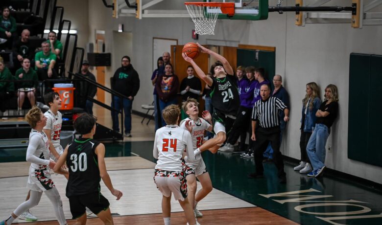 Wolves and Lady Wolves Secure Wins on Day Two of Flaming Gorge Classic