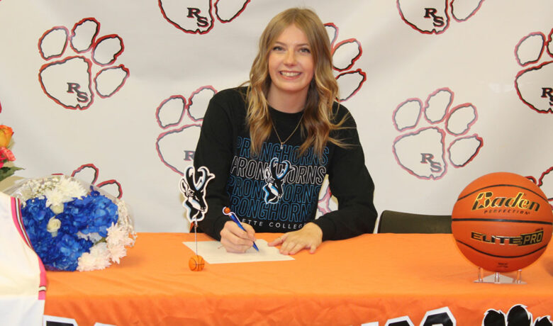 Lady Tigers’ Asay Signs to Play in Gillette