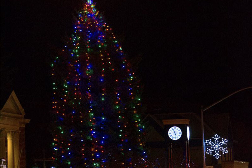 Green River Mayor’s Tree Lighting Takes Place this Friday