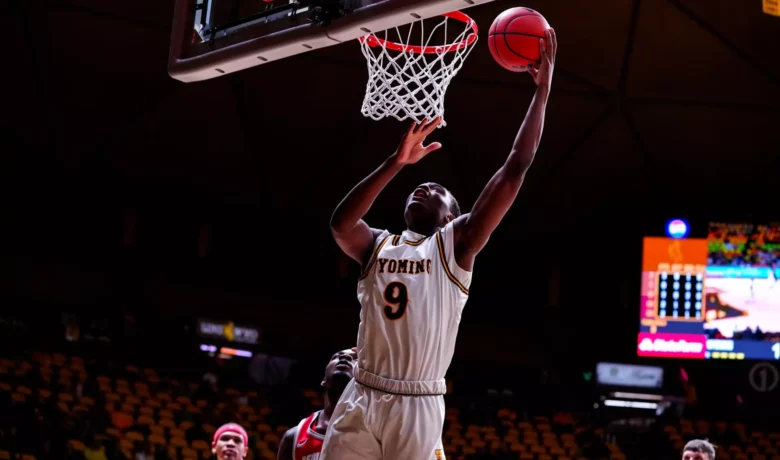 Wyoming Basketball Teams Suffer Close Losses to New Mexico