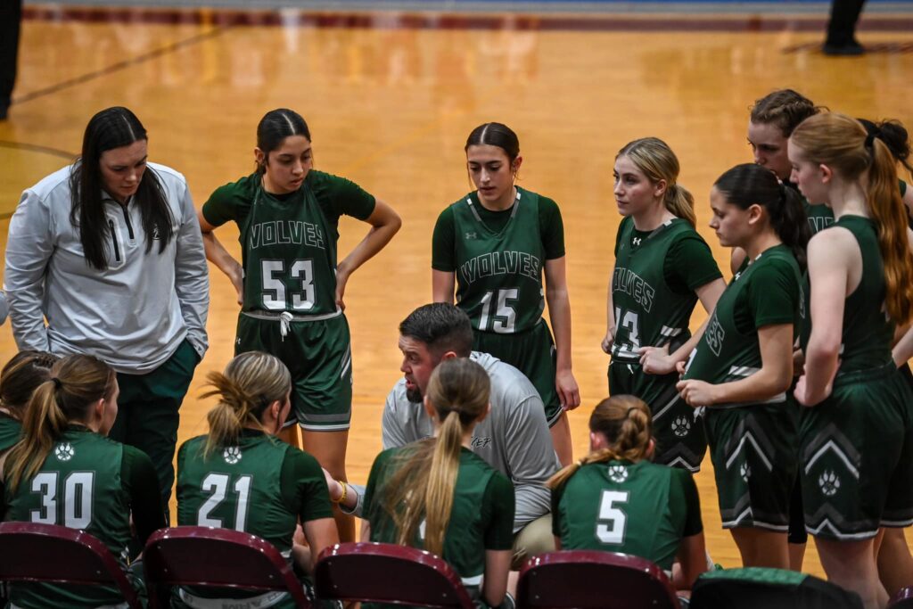 Green River Girls Go 2-0, Boys Split Road Games