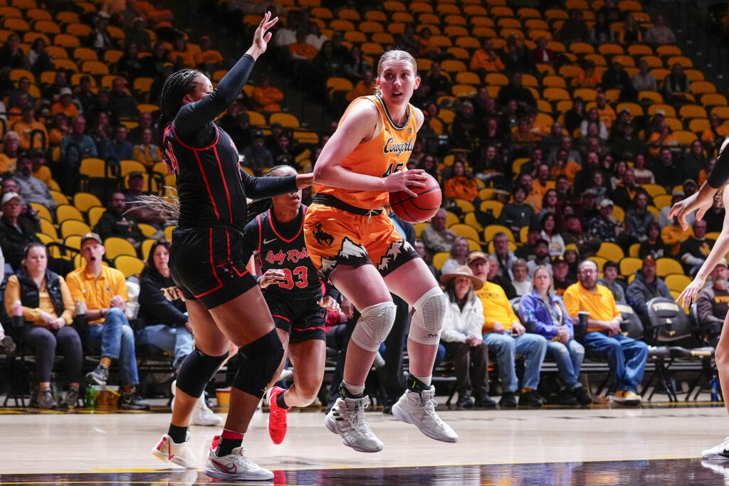 Fertig, Mellema Earn Player of the Year Honors to Lead All-Mountain West Selections
