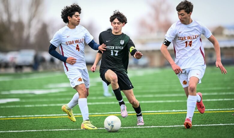 Wolves, Tigers Set for First Soccer Clash Since COVID-19