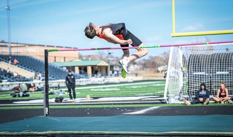 Rock Springs Dominates at Green River Track Invite