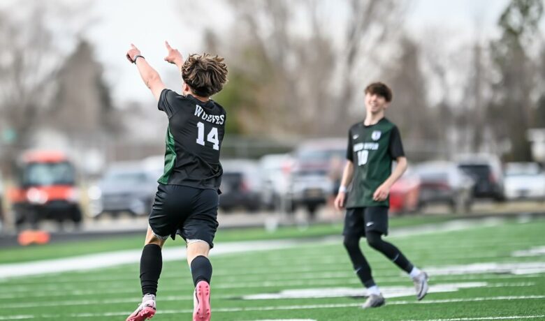 Sweetwater Soccer Sees Mixed Results in Busy Conference Weekend