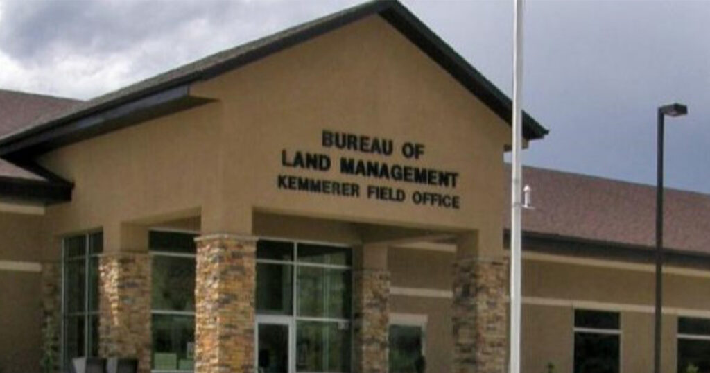 BLM Gives MountainWest Overthrust Pipeline Right-of-Way