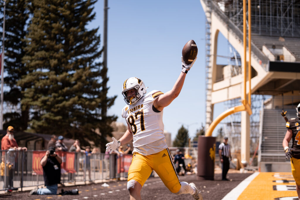 Rock Springs’ Isaac Schoenfeld Scores in Wyoming’s Spring Game