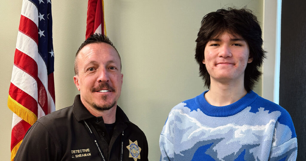 Rock Springs Teen Honors Retiring Detective at His Graduation