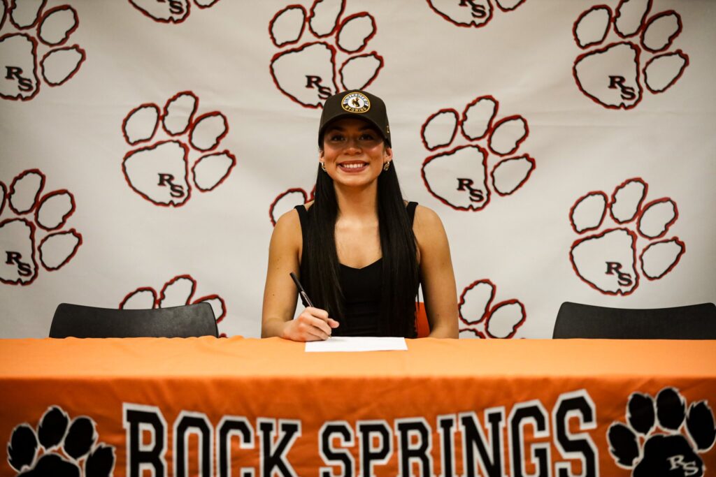 Rock Springs’ Ireland Lew Signs with University of Wyoming Cheer