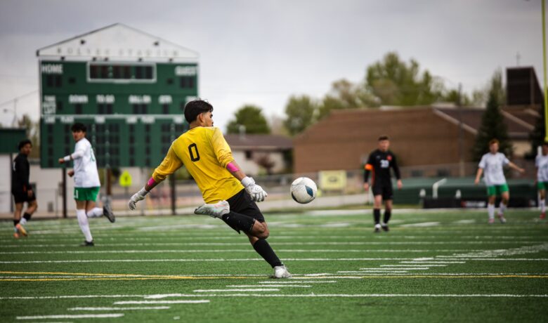 Tigers Fall Short in Semifinal Battle With Kelly Walsh, Set for Third-Place Match