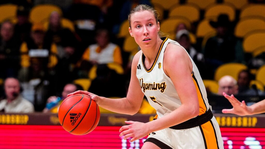 Former Cowgirl Signs Professional Basketball Contract in Finland to Play for Tapiolan Honka