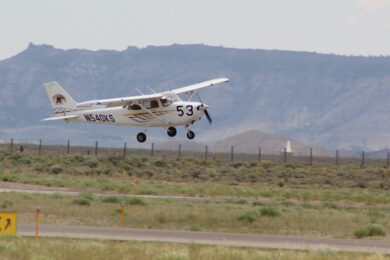 Air Race Classic Competitors Stop at Regional Airport