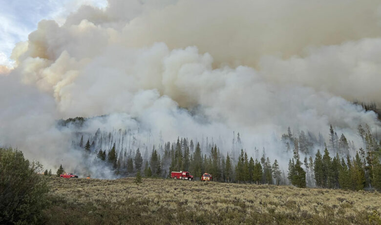 Dollar Lake Fire Grows to More Than 13,000 Acres