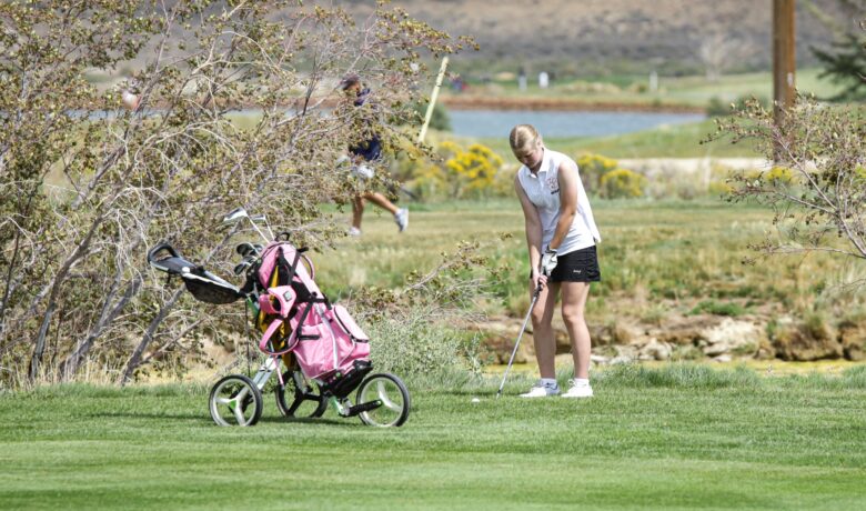 Robertson Wins Rock Springs Invite Over Atkinson by One Stroke