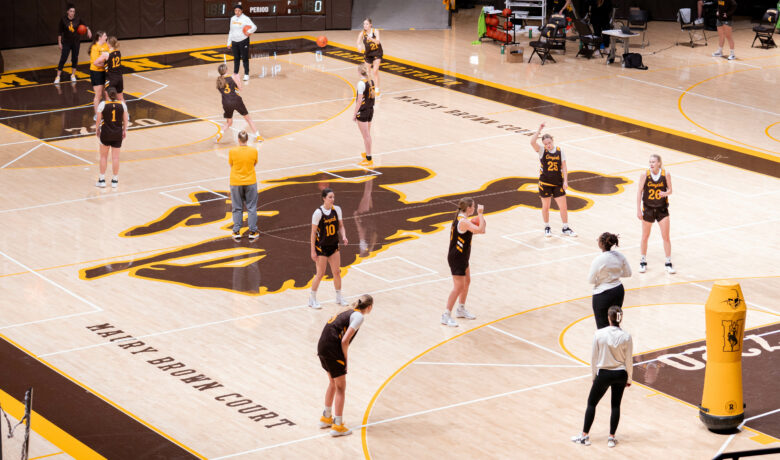 Wyoming Basketball Begins 2025-26 Campaign