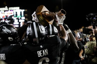 Wyoming Opens Season With 118th Border War